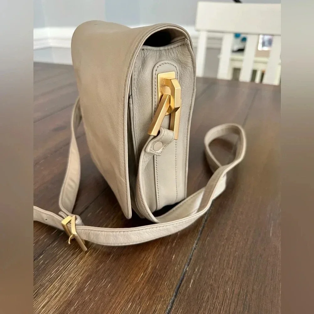 Vintage Perlina New York cross body bag